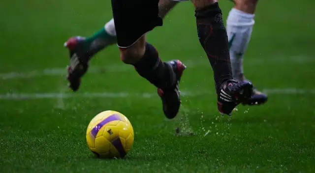 Czy w Pucharze Niemiec są rewanże? Odkryj zasady rozgrywek!