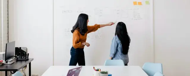 Jaki biznes na małym osiedlu? Sprawdź opłacalne pomysły na sukces