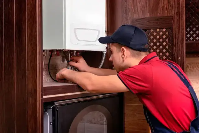 Kocioł kondensacyjny: wyłączać czy nie? Ekspert radzi, jak oszczędzać