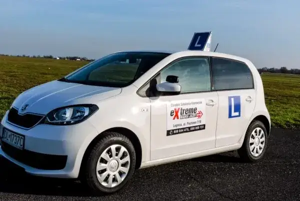 Prawo jazdy w Legnicy: Jak zdobyć krok po kroku - Poradnik