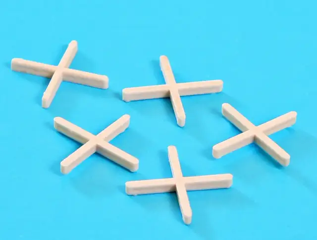 Jakie krzyżyki do glazury wybrać: praktyczny poradnik dla majsterkowiczów