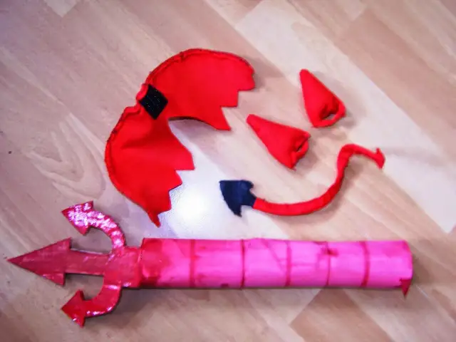 Jak zrobić strój diabła - proste kroki do stworzenia idealnego kostiumu