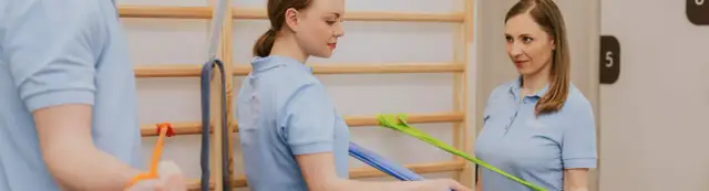 Ile lat trwają studia z fizjoterapii? Odkryj szczegóły programu