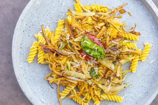 Schinkennudeln Rezept: In 20 Min. fertig mit 3 genialen Varianten