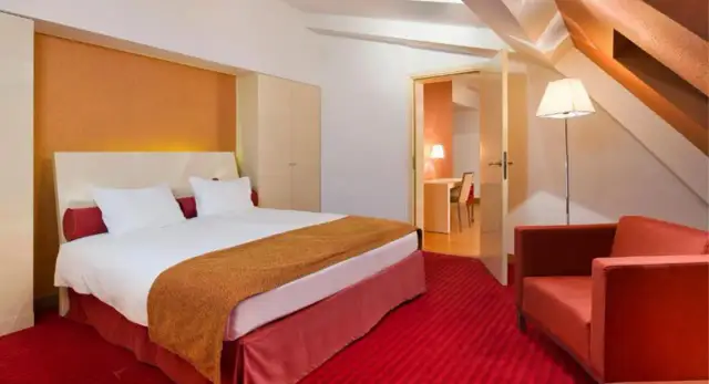 Ile kosztuje hotel w Warszawie? Ceny, które mogą cię zaskoczyć