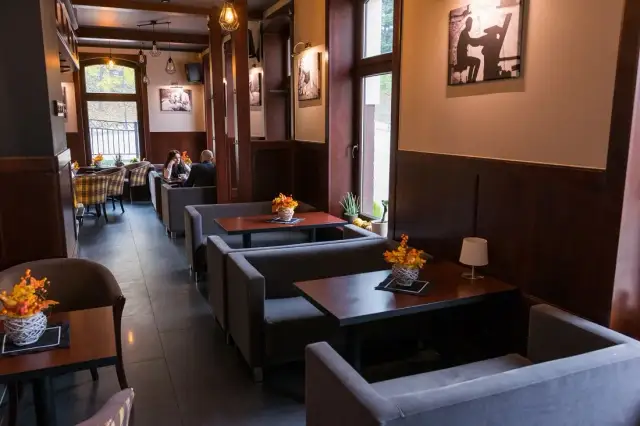 Krosno gdzie zjeść - najlepsze restauracje i ukryte smaki miasta