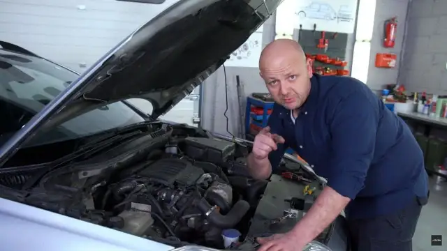 Jak sprawdzić szczelność dolotu benzyna i uniknąć problemów z silnikiem