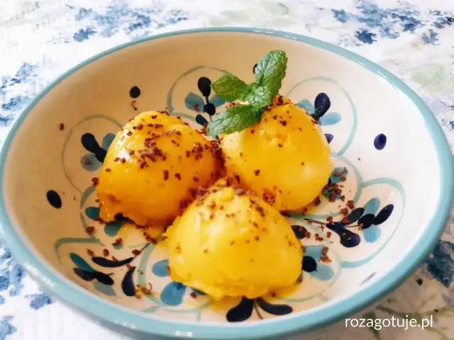 Domowy sorbet z mango: 5 minut do idealnego deseru!