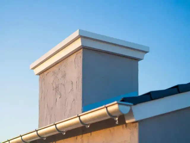 Jaki tynk na komin wewnętrzny? Wybierz bezpieczne i trwałe rozwiązanie!