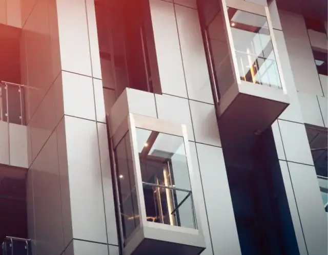 Ile kosztuje winda w bloku? Sprawdź, co wpływa na cenę i oszczędności