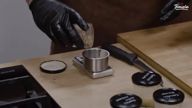 Kiełbasa soczysta i bez pęknięć? Poznaj sekrety parzenia!