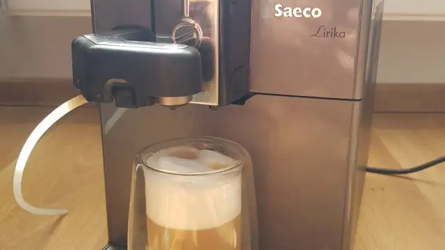 Jak wyczyścić ekspres do kawy Saeco, aby uniknąć problemów z kawą