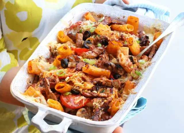 Najlepsza zapiekanka gyros? Sprawdź przepis, który zawsze działa!