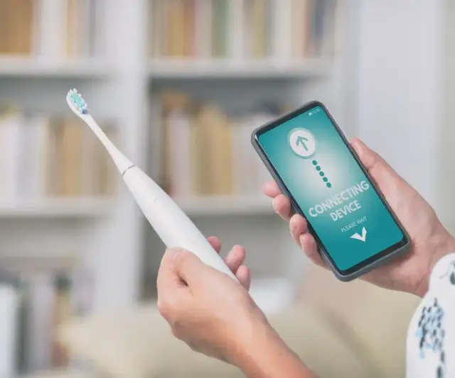 Szczoteczka soniczna: jak działa i czy warto? Pełny przewodnik