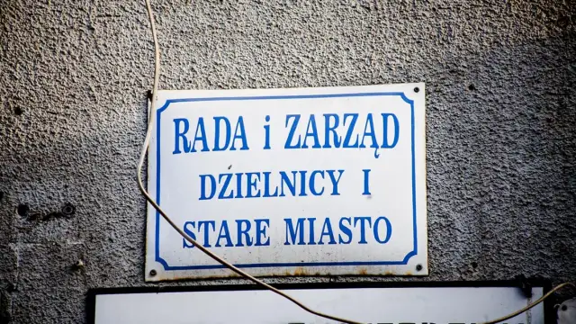 Ile zarabia radny osiedla? Zaskakujące fakty o dietach i wynagrodzeniach