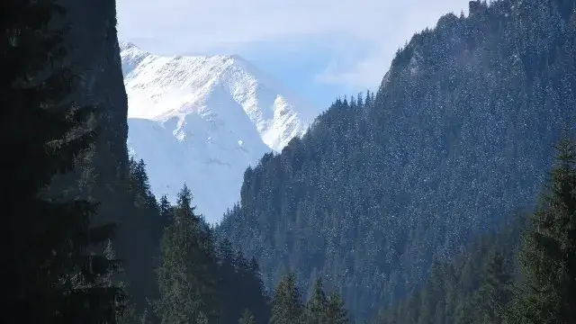 Godziny otwarcia Doliny Kościeliskiej: wszystko co musisz wiedzieć w 2024