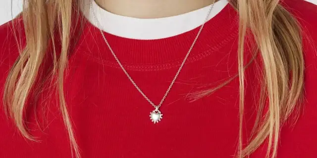 Co kupić żonie na rocznicę ślubu, aby ją zachwycić i zaskoczyć