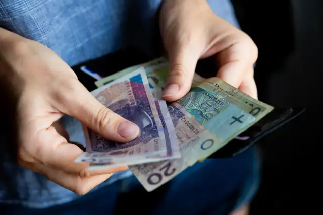 Ile lat pracy do renty? Sprawdź, ile musisz przepracować, aby uzyskać rentę