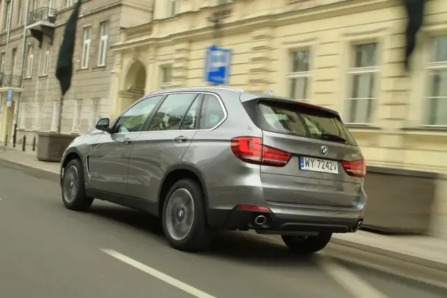 Ile pali bmw x5 3.0 diesel? Zaskakujące dane o spalaniu!
