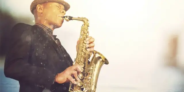 Jak nauczyć się grać na saksofonie - proste techniki dla początkujących