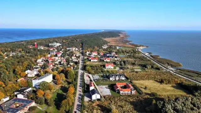 Ile mieszkańców ma Krynica Morska? Zaskakujące statystyki demograficzne