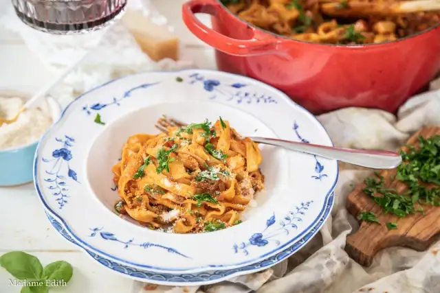 Prawdziwe Ragù alla Bolognese: Przepis i Sekrety Smaku