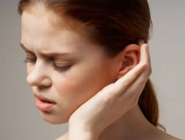 Szum w głowie co oznacza? Przyczyny, objawy i skuteczne leczenie