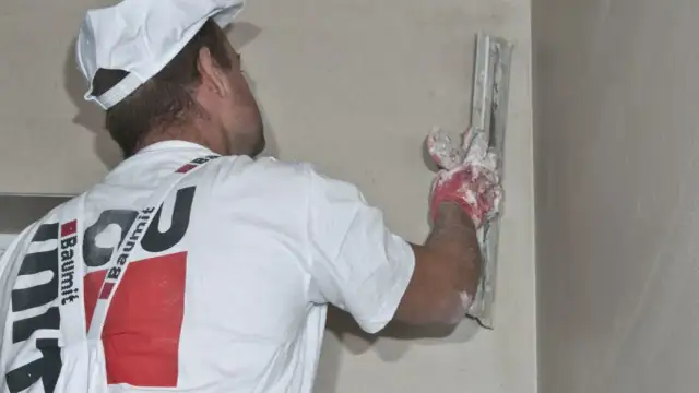 Jaki tynk lepszy: gipsowy czy cementowo-wapienny? Poznaj różnice