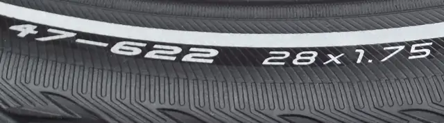 Jak odczytać rozmiar opony rowerowej i uniknąć błędów w wyborze