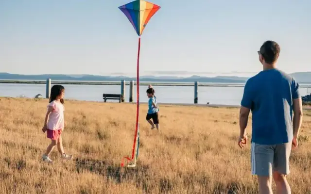 Jak złożyć latawiec kite - prosta instrukcja krok po kroku