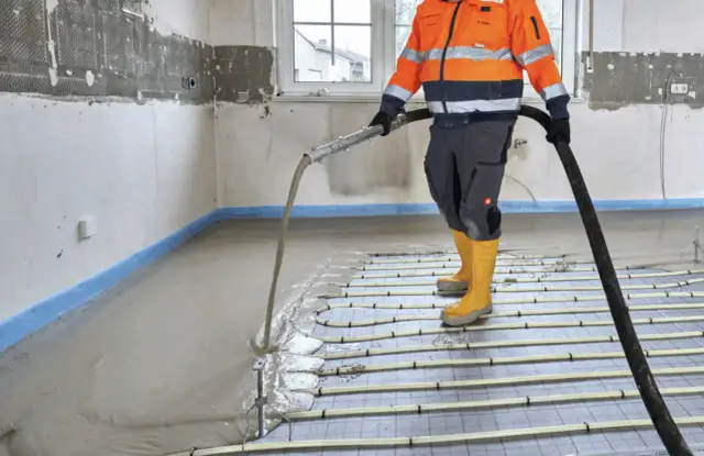 Jaki cement na wylewki? Wybierz dobrze i uniknij pęknięć!