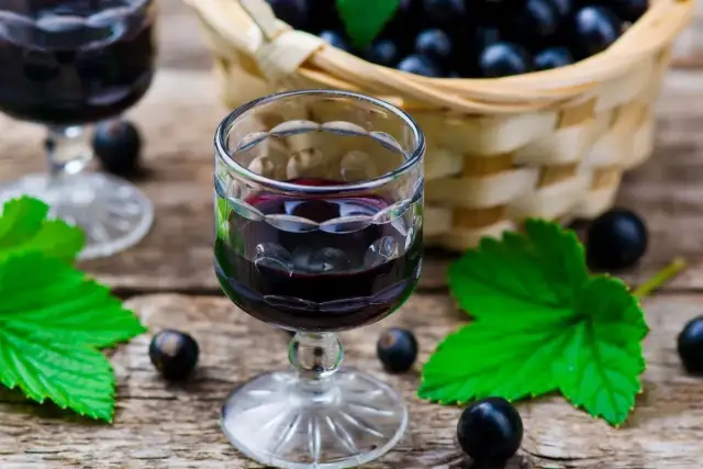 Jak zrobić wino bez drożdży i cieszyć się naturalnym smakiem