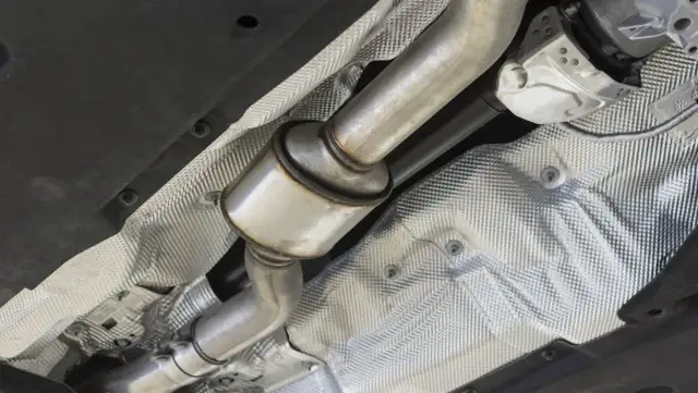 Czy diesel ma katalizator? Sprawdź objawy awarii i jak dbać