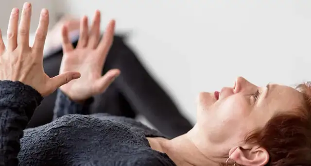 Padaczka objawy psychiczne: jak wpływają na codzienne życie?