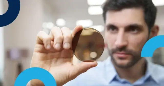 Soczewki fotochromowe: Jak działają? Zalety i wady [2024]