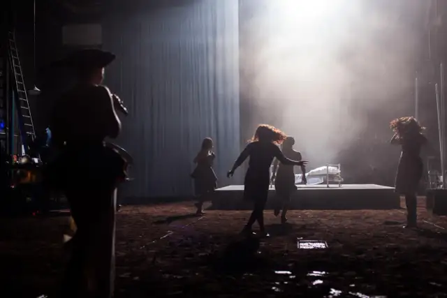 "Córka Czarownic" recenzja: Magia, która porusza do dziś?