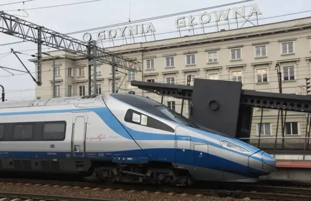 Ile jedzie pendolino z Warszawy do Gdańska? Sprawdź czas przejazdu