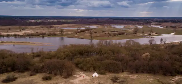 Co to jest źródło rzeki i jak wpływa na ekosystem wodny