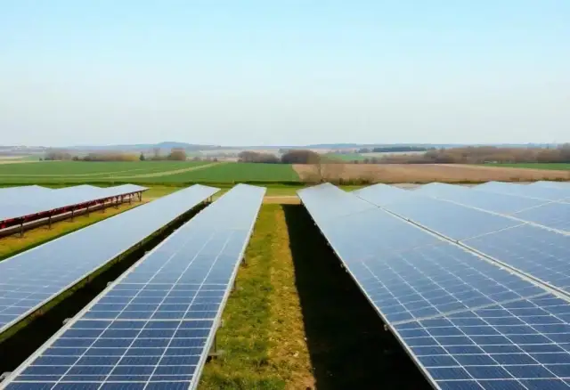 Ile płacą za dzierżawę pod fotowoltaikę? Sprawdź aktualne stawki!