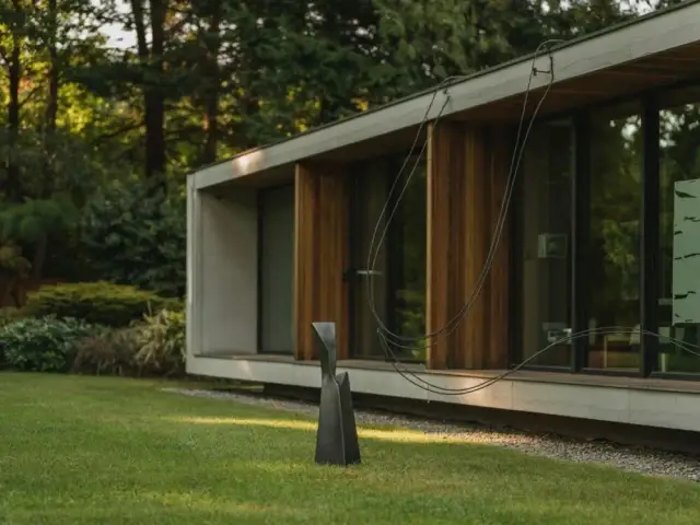 Jak schować kable w domu i uniknąć bałaganu w przestrzeni