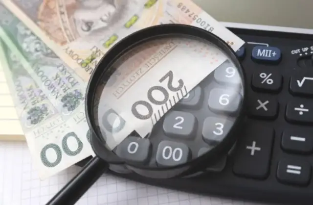 Ile można zarobić na nieodpłatnej pomocy prawnej? Szokujące stawki!