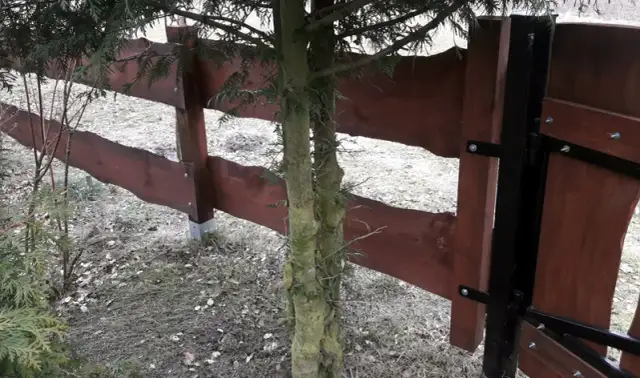 Jak zrobić płot z desek poziomych? Przewodnik krok po kroku