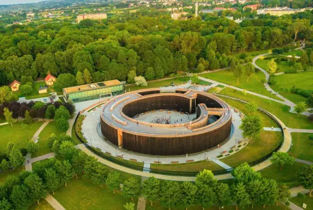 Ujazd atrakcje: Odkryj najpiękniejsze miejsca w regionie Świętokrzyskim