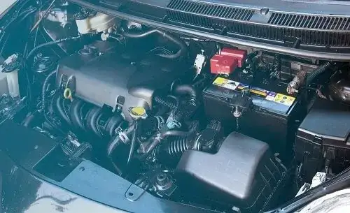 Jak dbać o płyny w Kia Rio? Poradnik dla każdego kierowcy