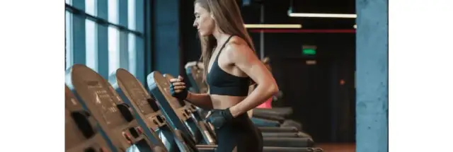 Jak zacząć biegać na bieżni i uniknąć kontuzji w pierwszych tygodniach