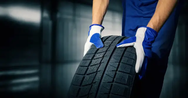 Ile lat można jeździć na oponach zimowych? Uniknij mandatów i niebezpieczeństw!