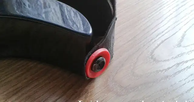 Jak założyć pasek do gitary elektrycznej - proste kroki bez problemów