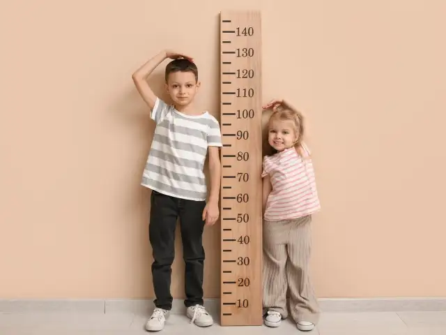 Rozmiar 134/140: Jaki wiek? Mierzymy wzrost, nie lata!