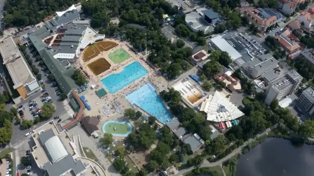 Hajdúszoboszló: Najlepsza trasa z Polski? Wybierz dla siebie!