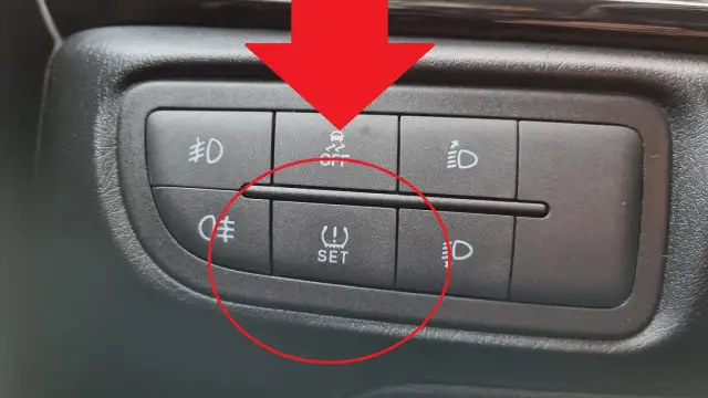 Jak zresetować czujnik ciśnienia w oponach Toyota Corolla bez problemów